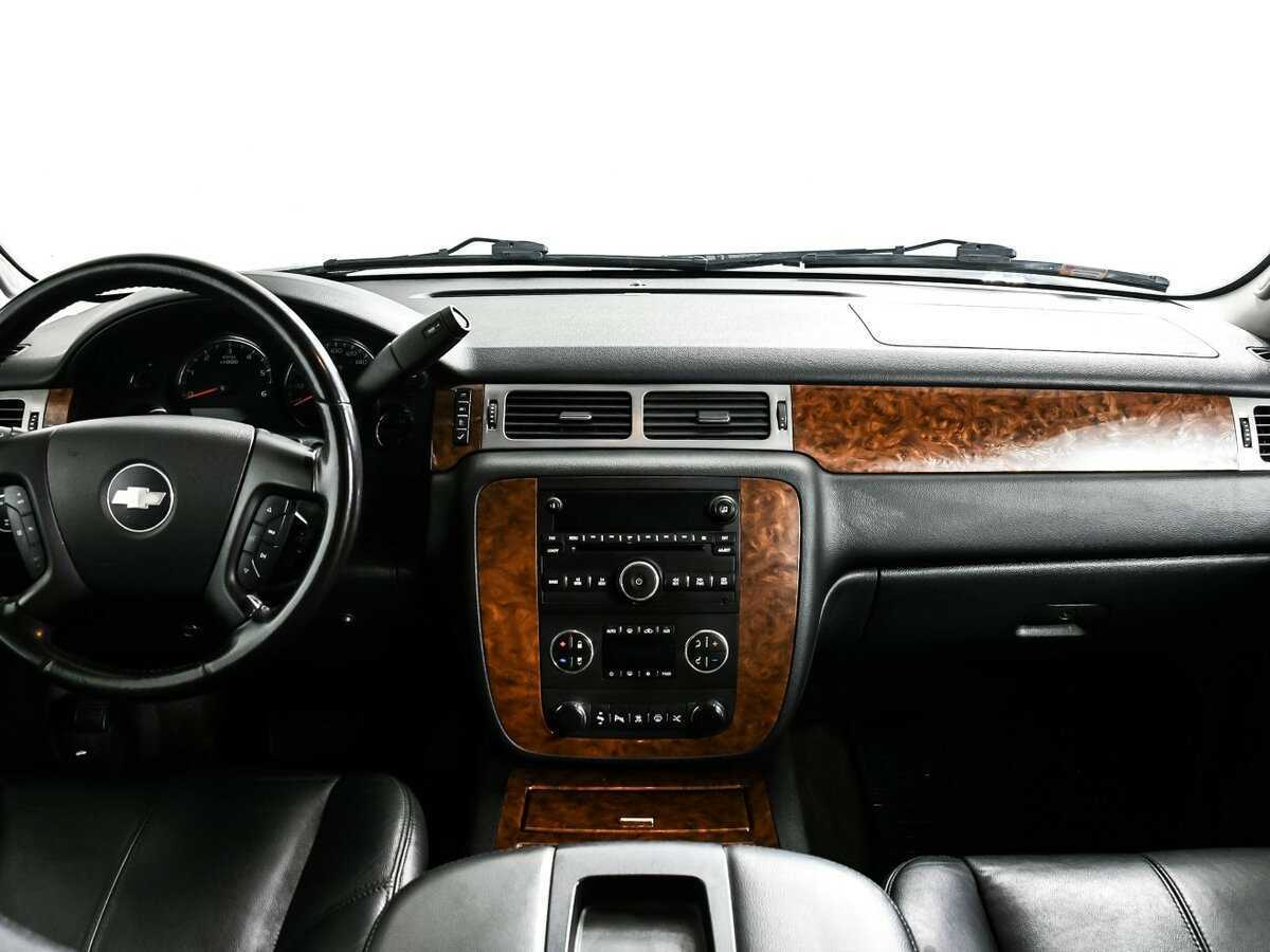 Купить Chevrolet Tahoe с пробегом. Фото: #10