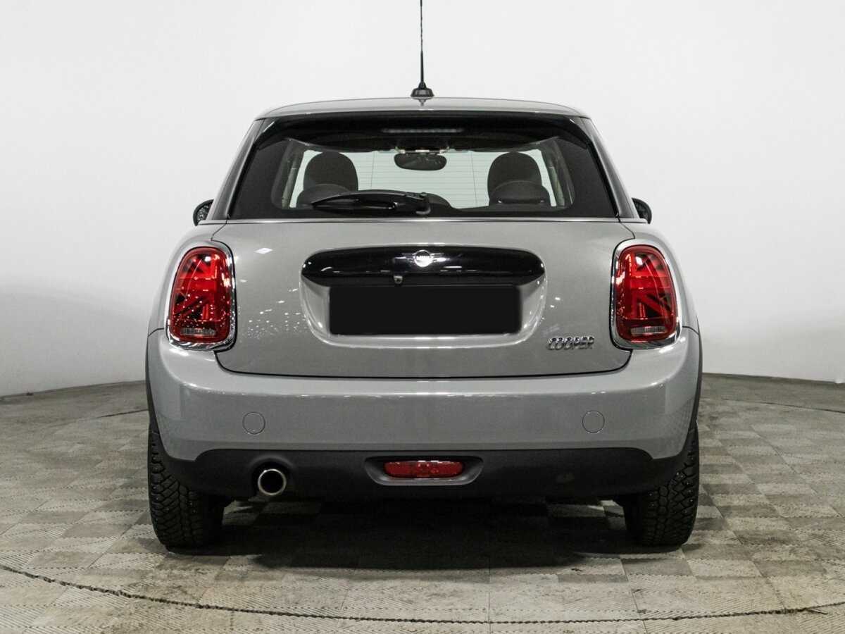 Купить Mini Hatch с пробегом. Фото: #5