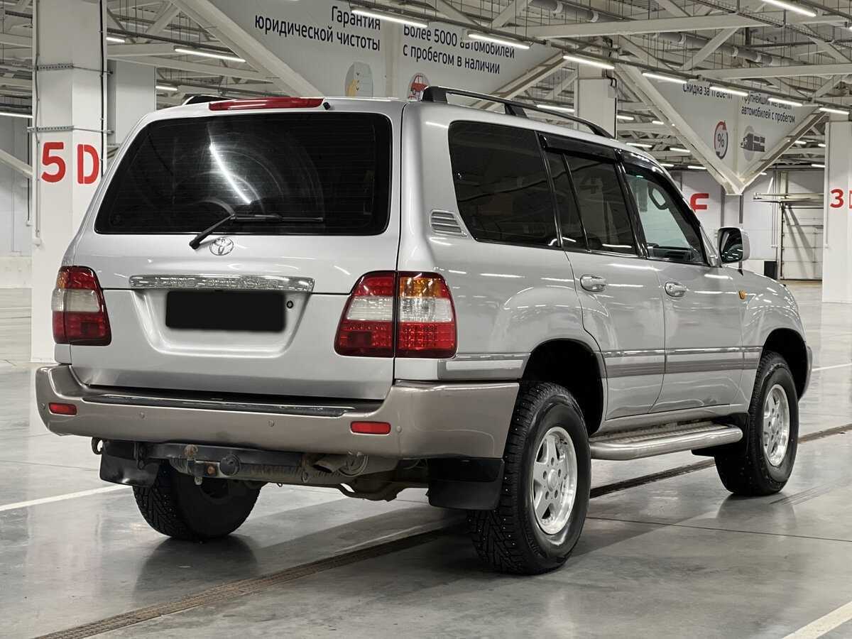Купить Toyota Land Cruiser с пробегом. Фото: #4