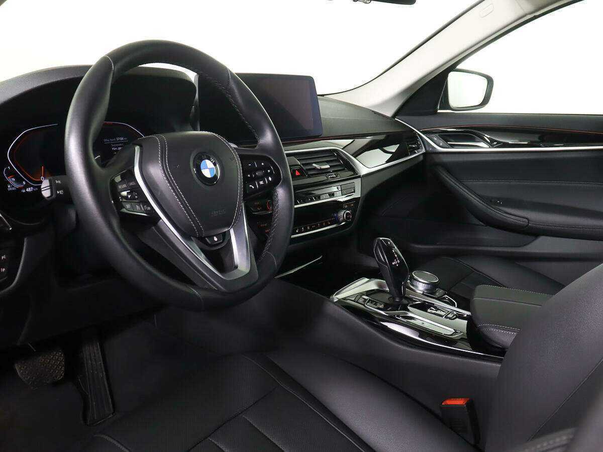Купить BMW 5 серии с пробегом. Фото: #12