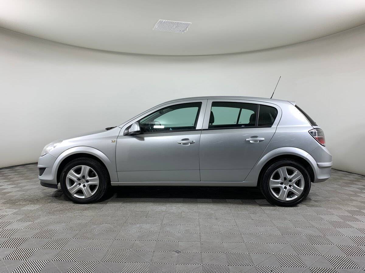 Купить Opel Astra с пробегом. Фото: #7