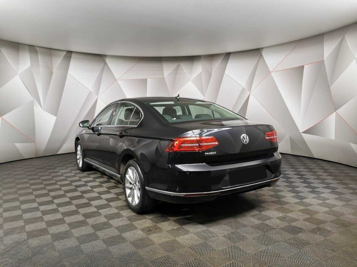 Купить Volkswagen Passat с пробегом. Фото: #3