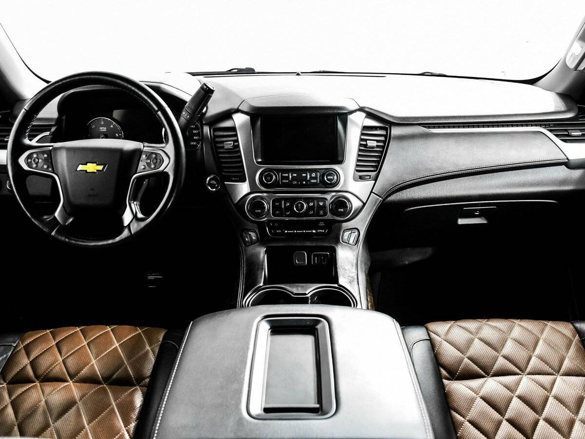 Купить Chevrolet Tahoe с пробегом. Фото: #10