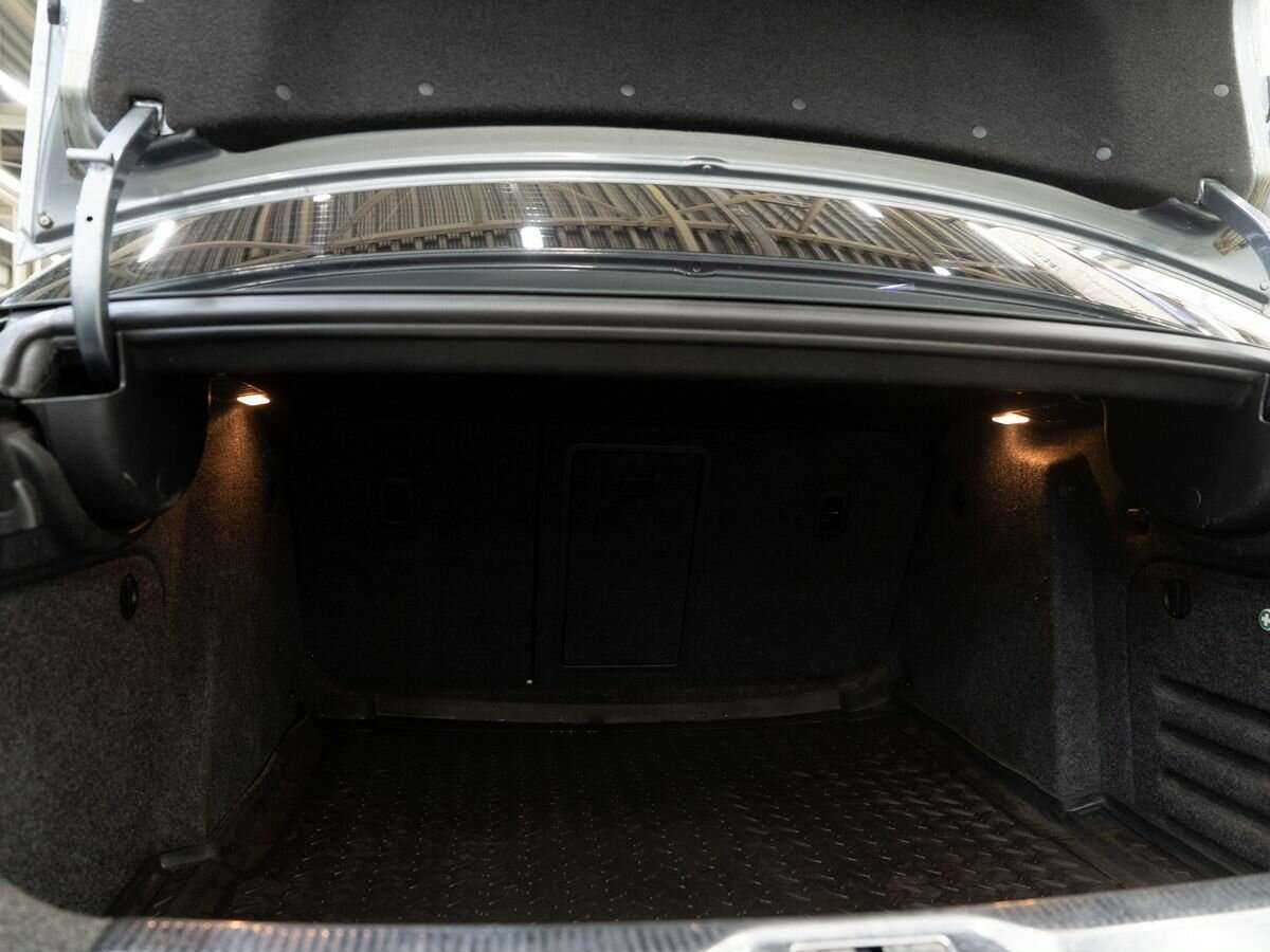 Купить Skoda Superb с пробегом. Фото: #7