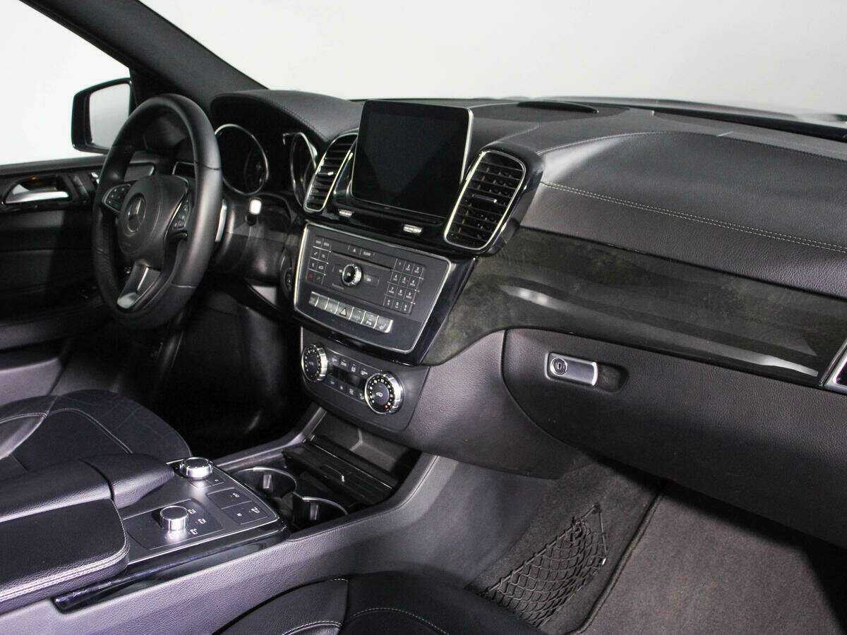 Купить Mercedes-Benz GLS с пробегом. Фото: #8