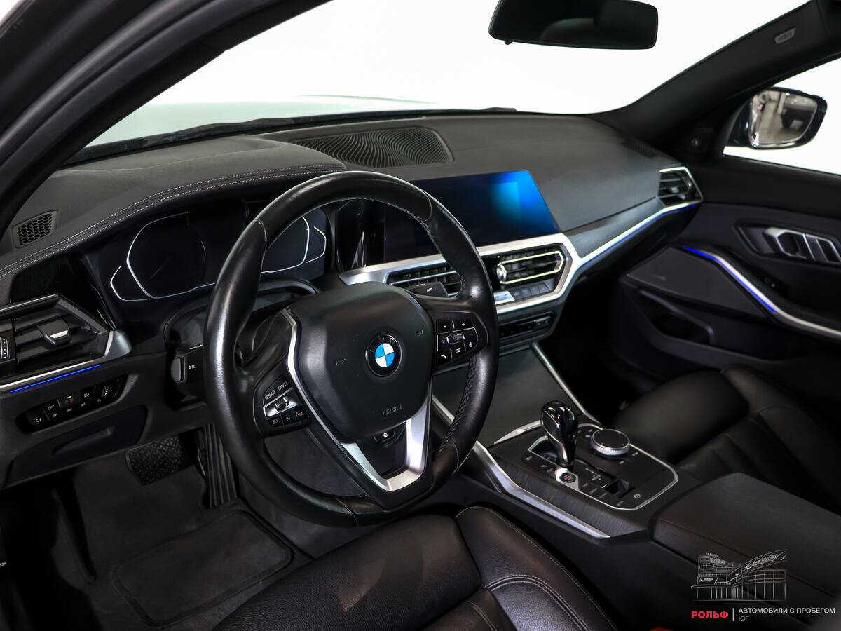 Купить BMW 3 серии с пробегом. Фото: #11