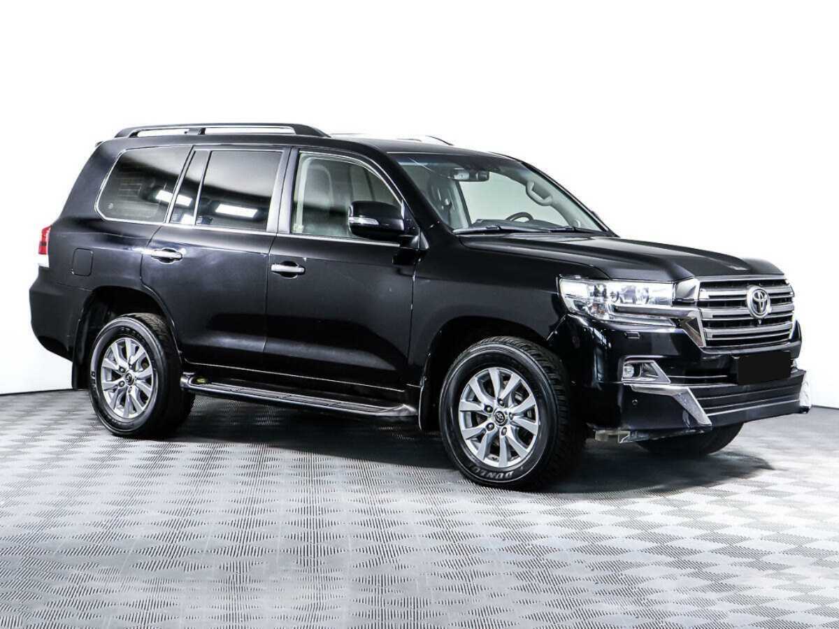 Купить Toyota Land Cruiser с пробегом. Фото: #1