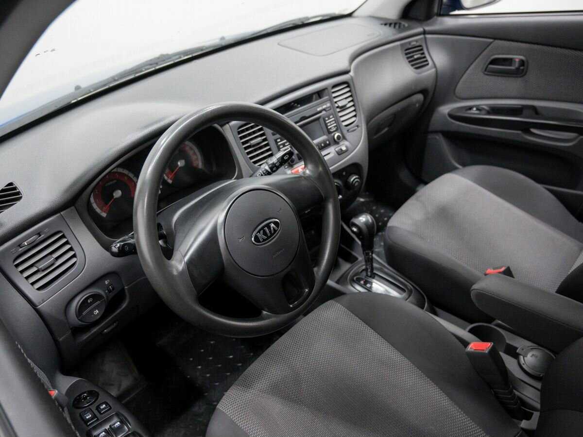Купить Kia Rio с пробегом. Фото: #11