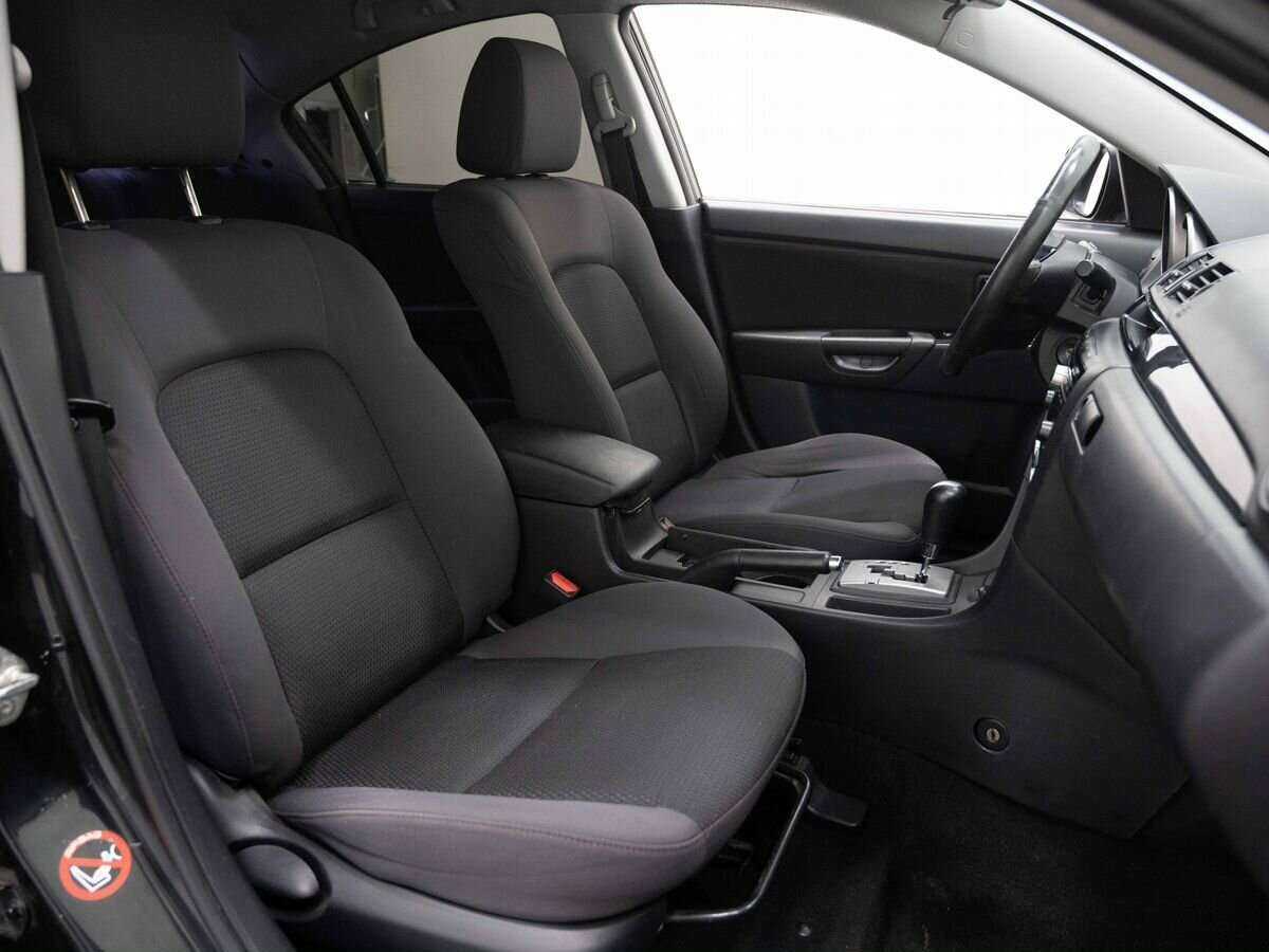 Купить Mazda 3 с пробегом. Фото: #11