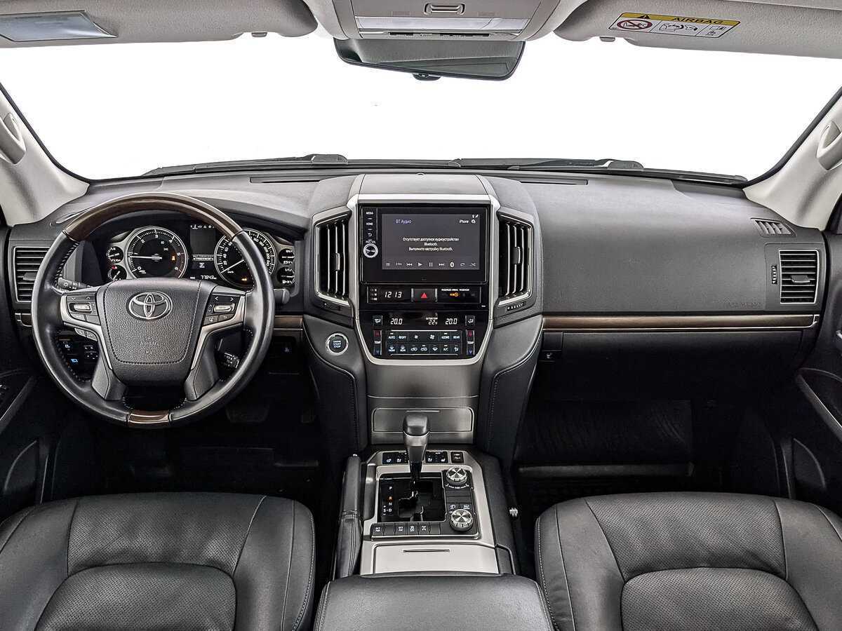 Купить Toyota Land Cruiser с пробегом. Фото: #11