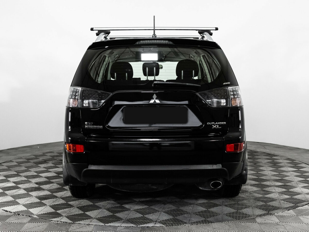Купить Mitsubishi Outlander с пробегом. Фото: #4