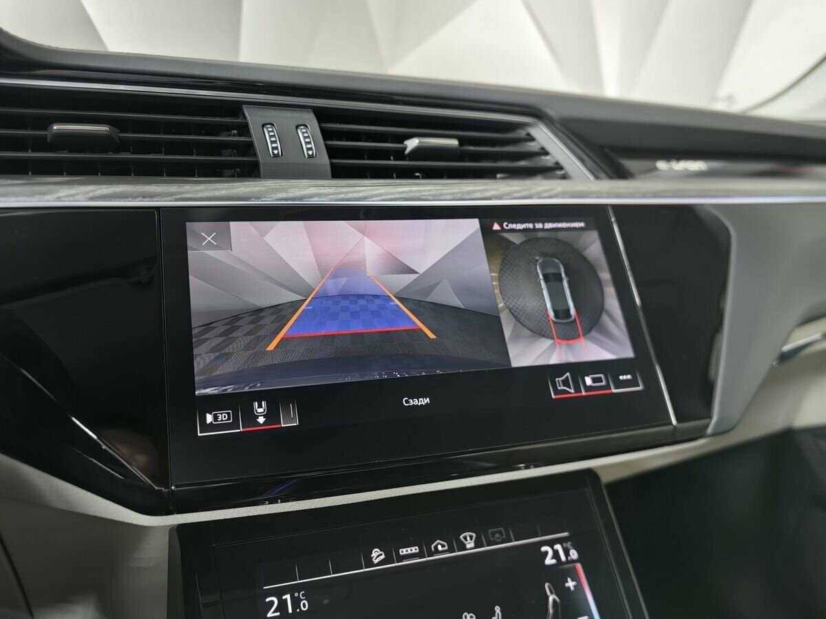 Купить Audi e-tron Sportback с пробегом. Фото: #16