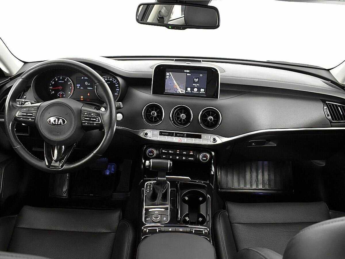 Купить Kia Stinger с пробегом. Фото: #8