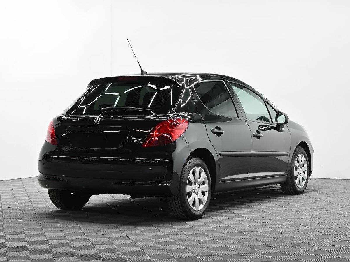 Купить Peugeot 207 с пробегом. Фото: #3