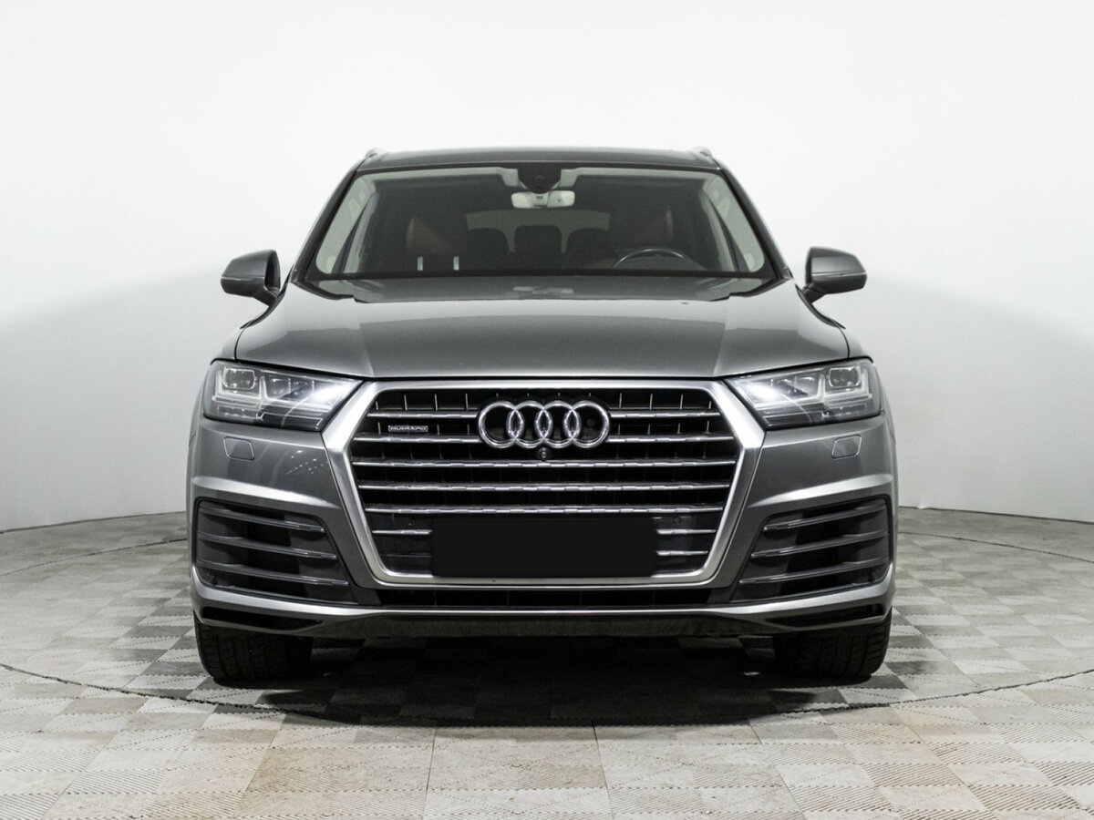 Купить Audi Q7 с пробегом. Фото: #1