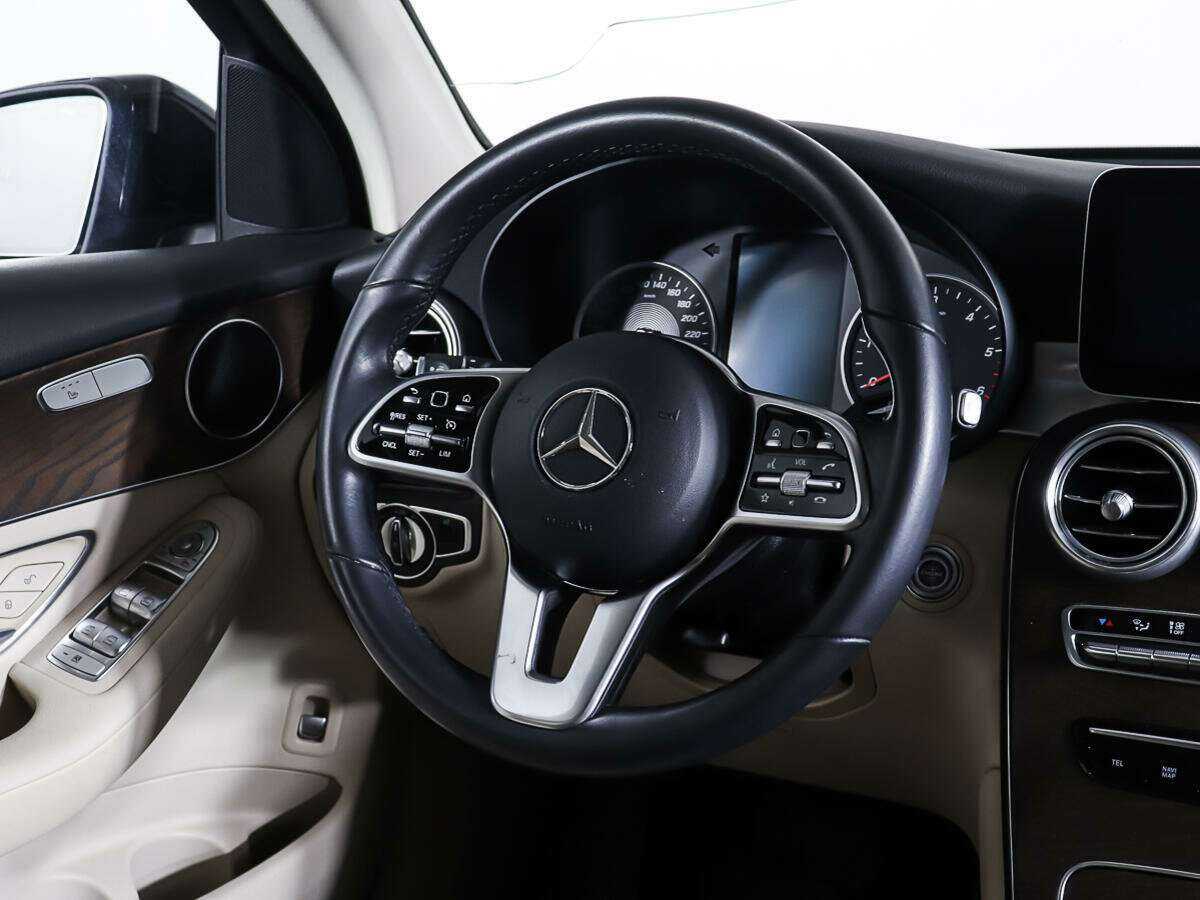 Купить Mercedes-Benz GLC с пробегом. Фото: #14