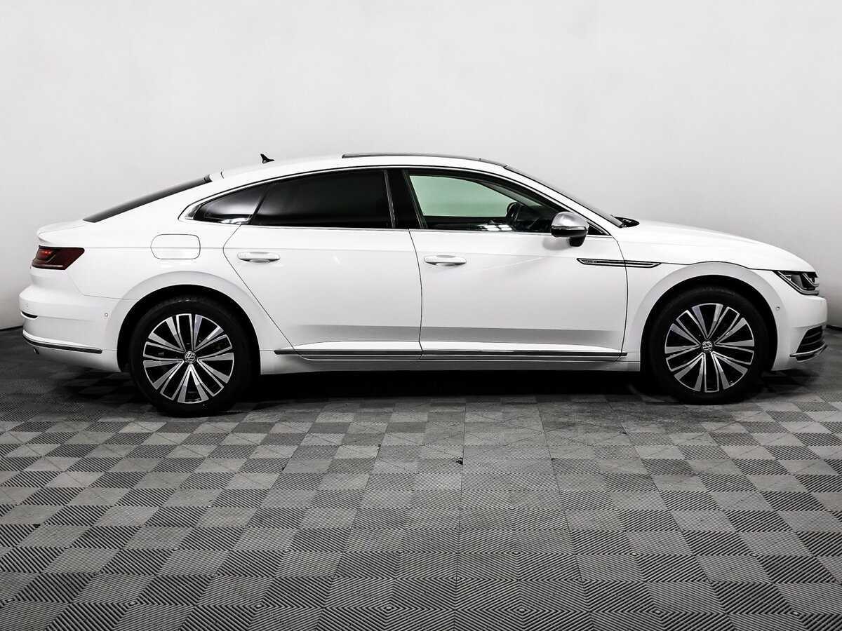 Купить Volkswagen Arteon с пробегом. Фото: #3