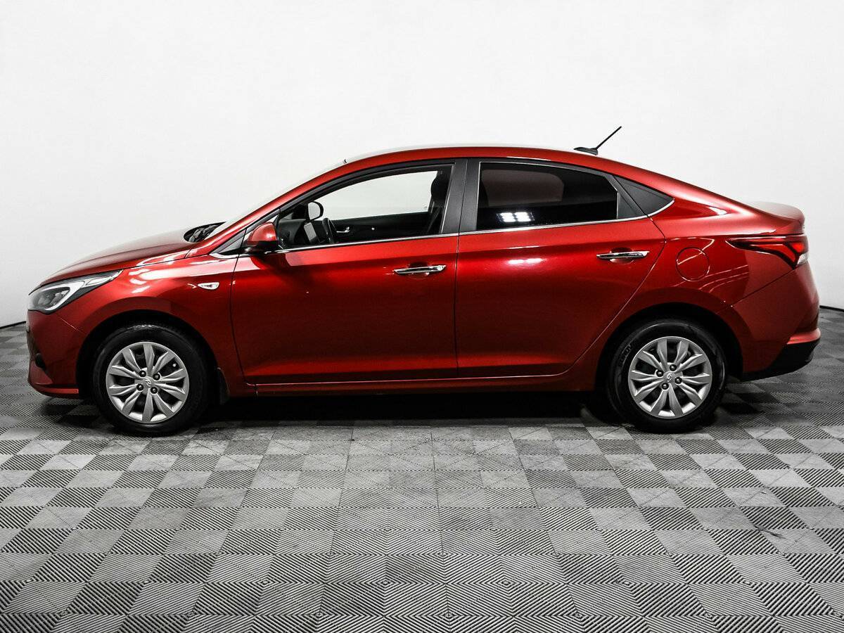 Купить Hyundai Solaris с пробегом. Фото: #7