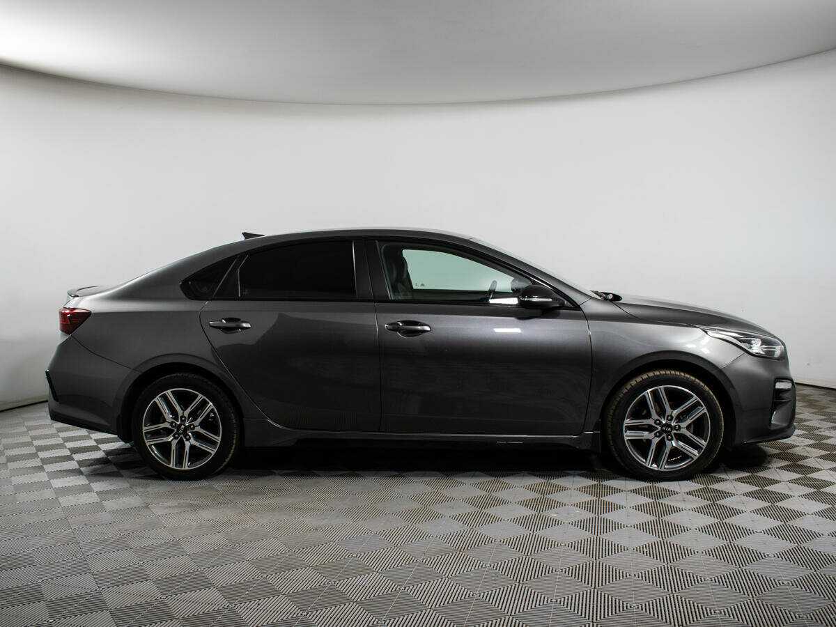 Купить Kia Cerato с пробегом. Фото: #3