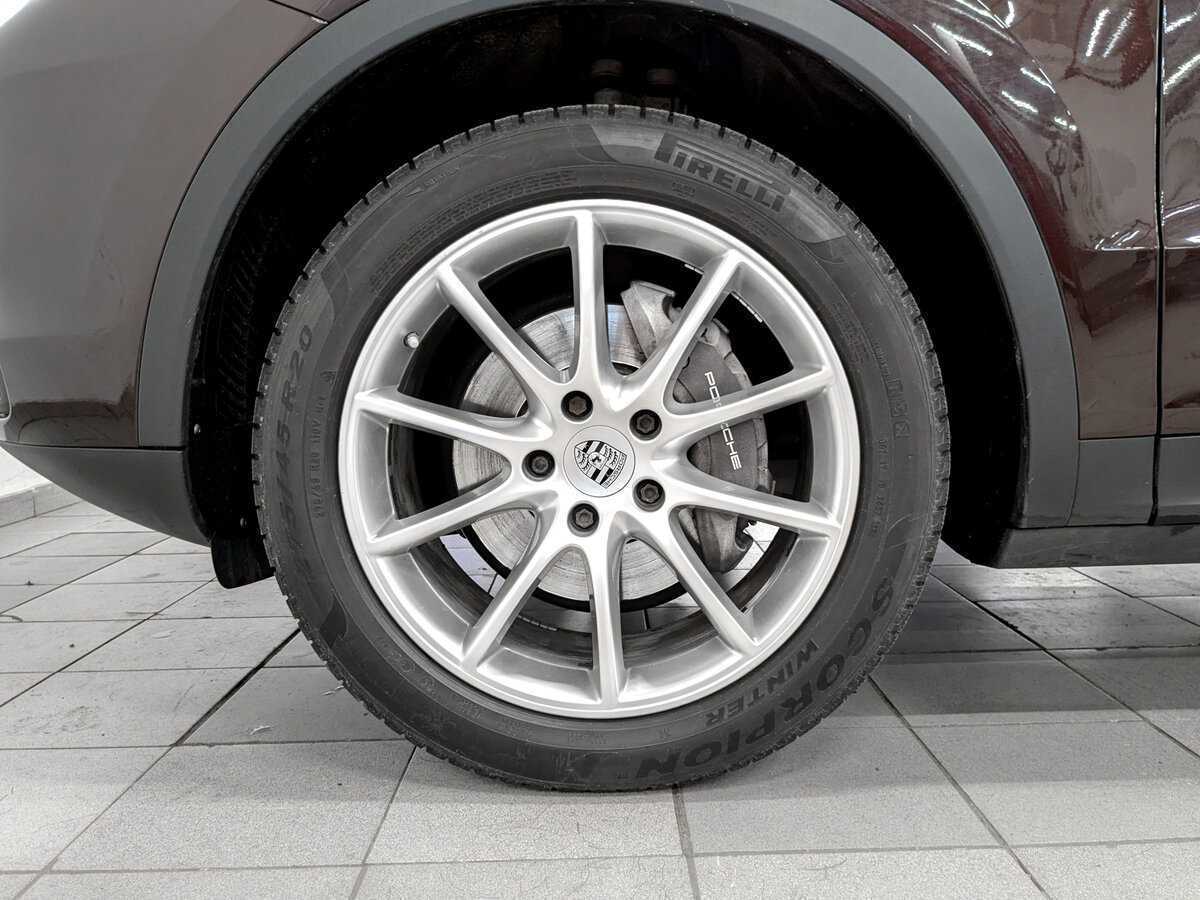 Купить Porsche Cayenne с пробегом. Фото: #17