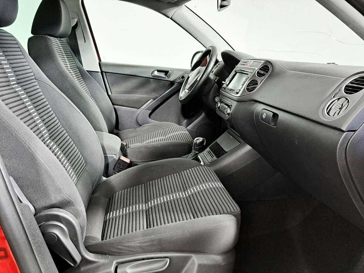 Купить Volkswagen Tiguan с пробегом. Фото: #8