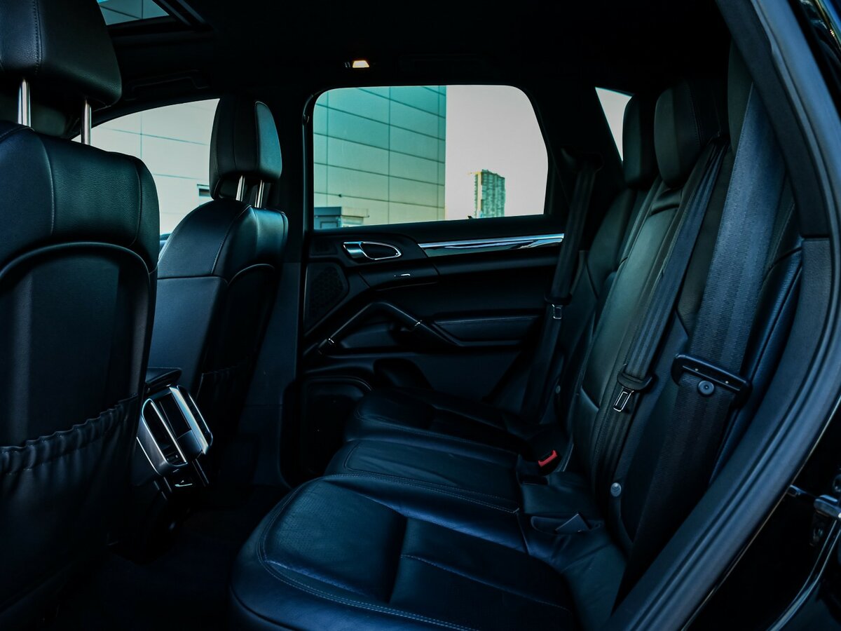 Купить Porsche Cayenne с пробегом. Фото: #12