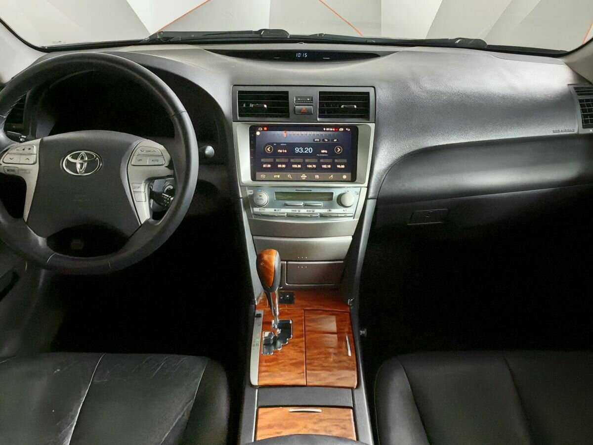 Купить Toyota Camry с пробегом. Фото: #9