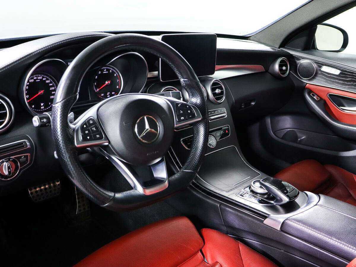 Купить Mercedes-Benz C-Класс с пробегом. Фото: #11