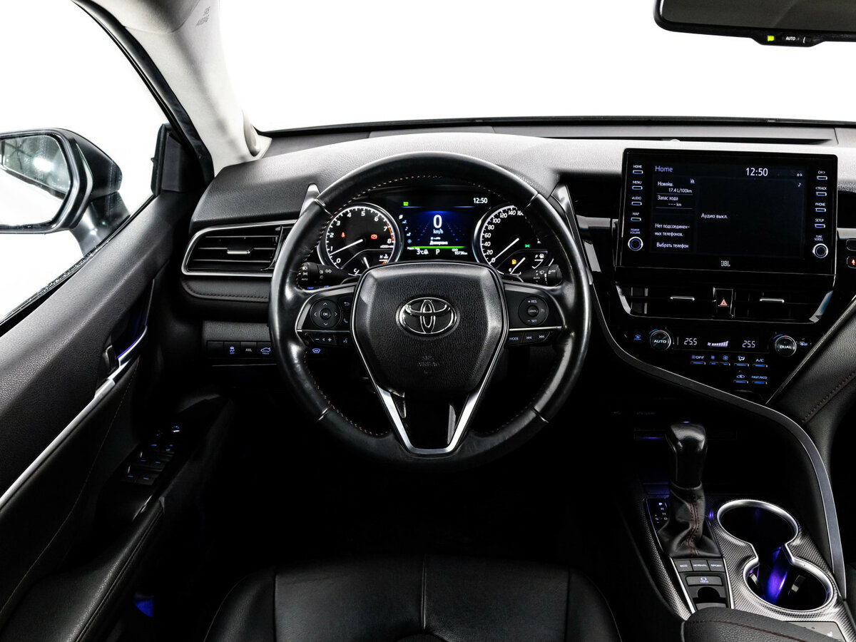Купить Toyota Camry с пробегом. Фото: #8