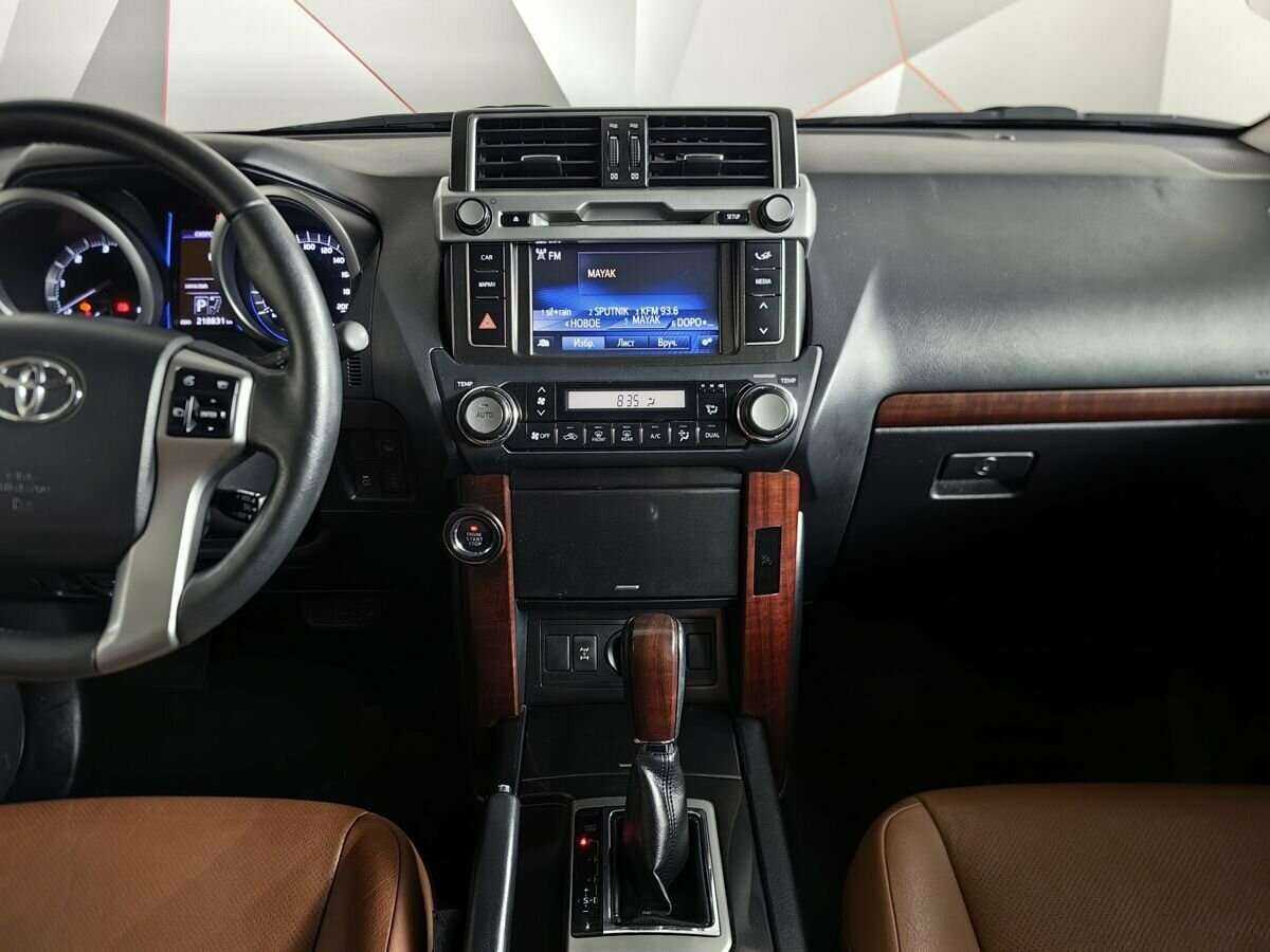 Купить Toyota Land Cruiser Prado с пробегом. Фото: #9