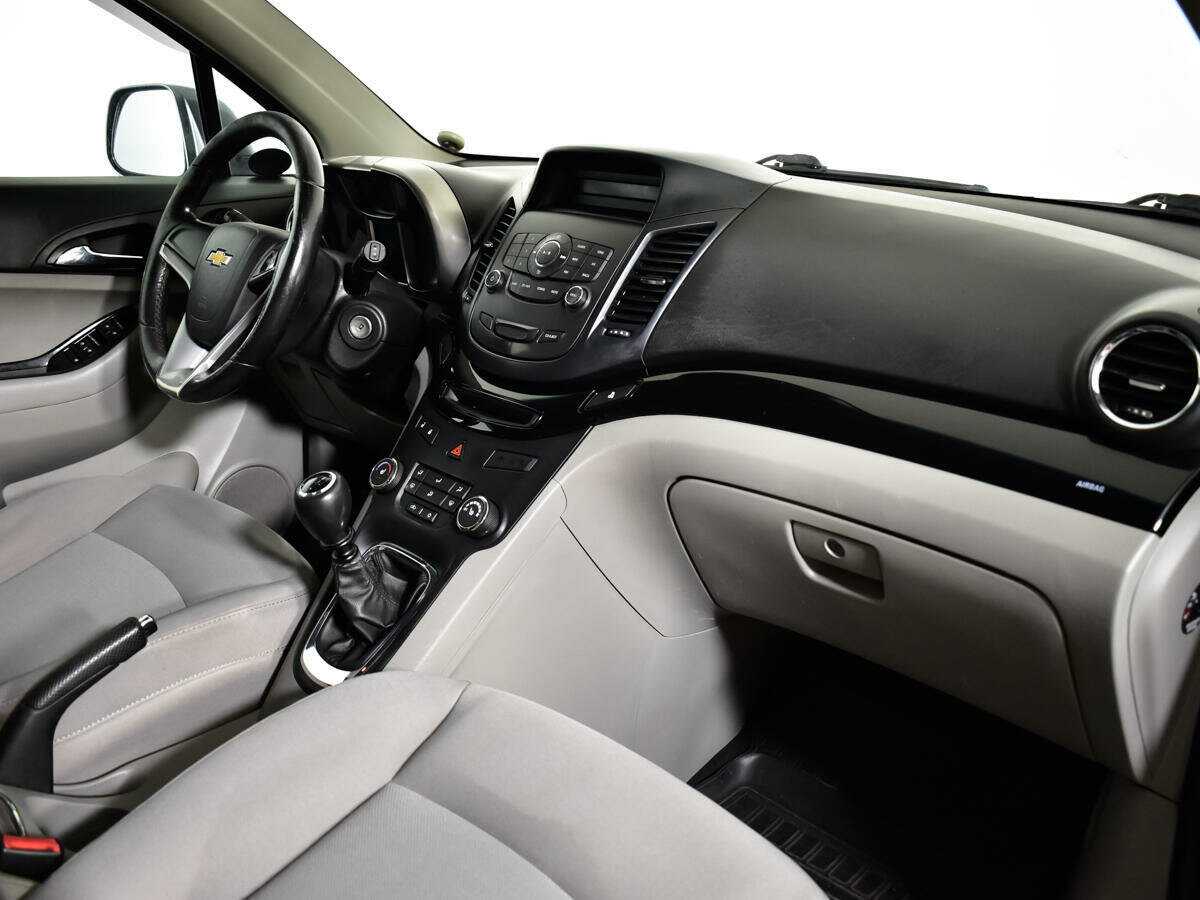Купить Chevrolet Orlando с пробегом. Фото: #5