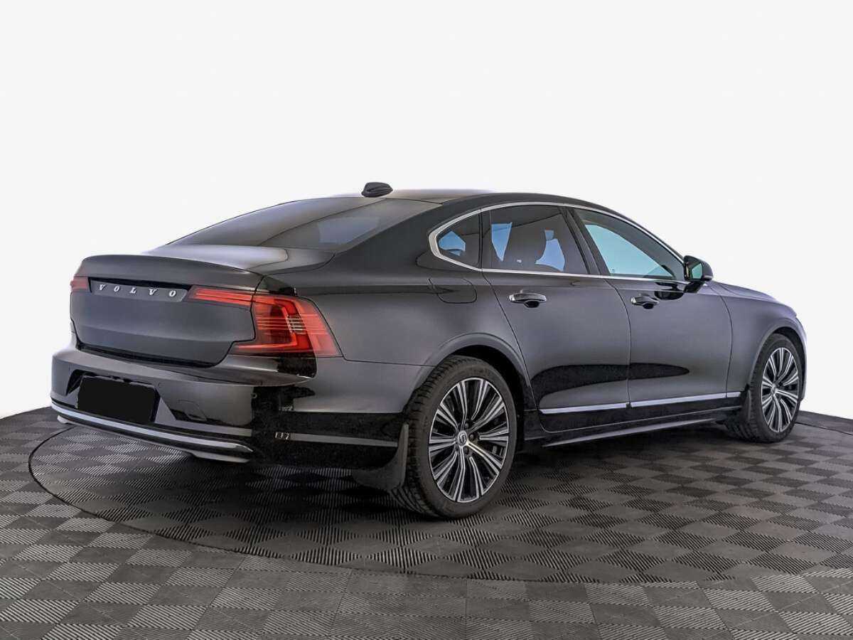 Купить Volvo S90 с пробегом. Фото: #4