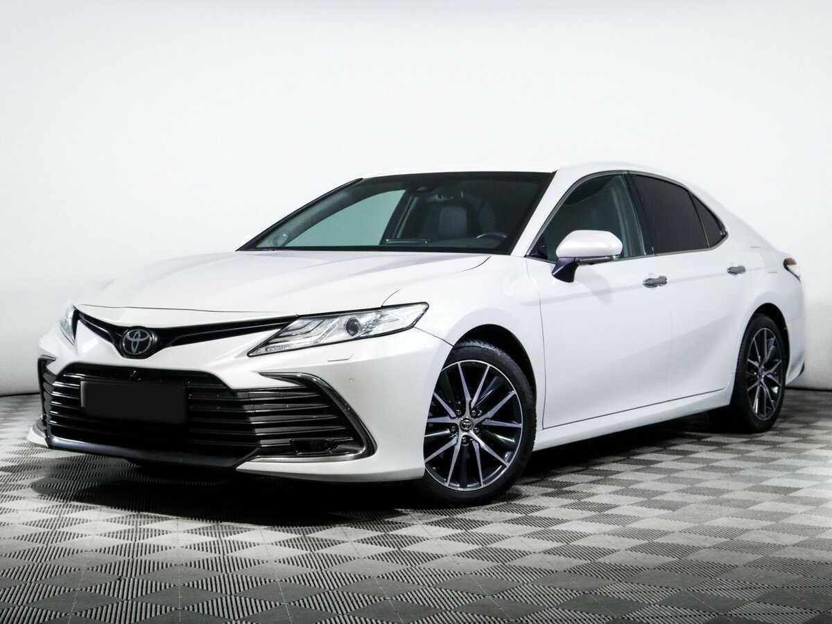 Купить Toyota Camry с пробегом. Посмотреть фото