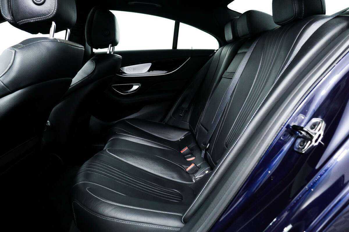 Купить Mercedes-Benz CLS с пробегом. Фото: #11