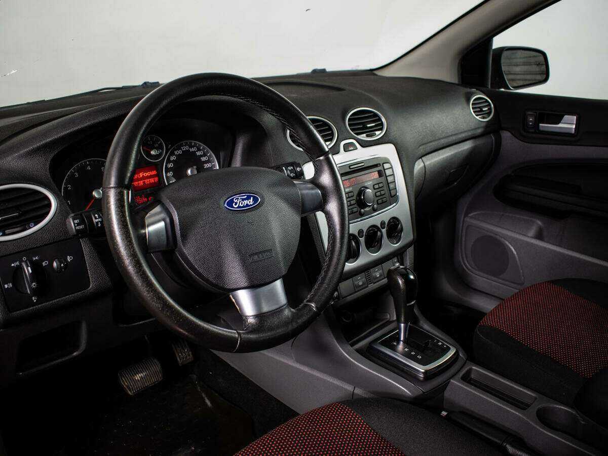 Купить Ford Focus с пробегом. Фото: #12