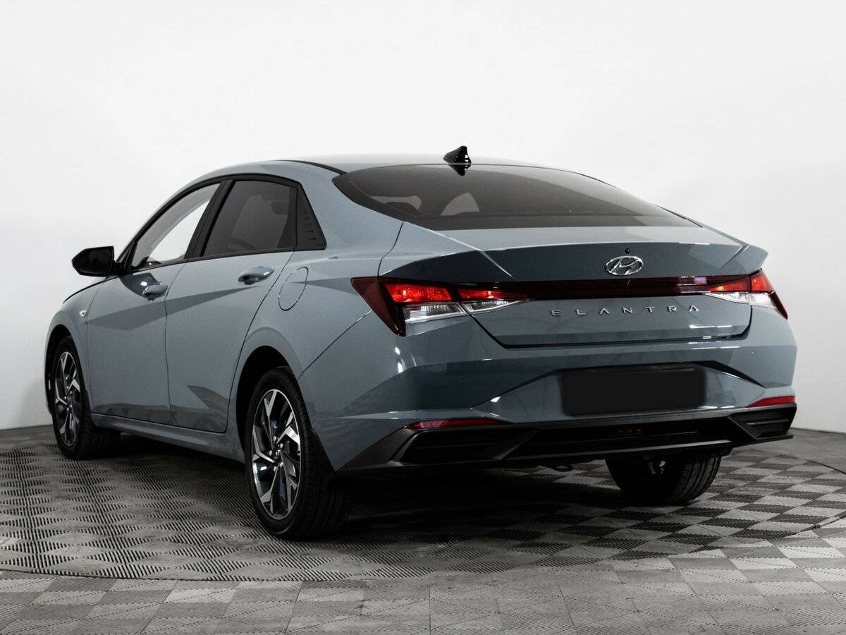 Купить Hyundai Elantra с пробегом. Фото: #7