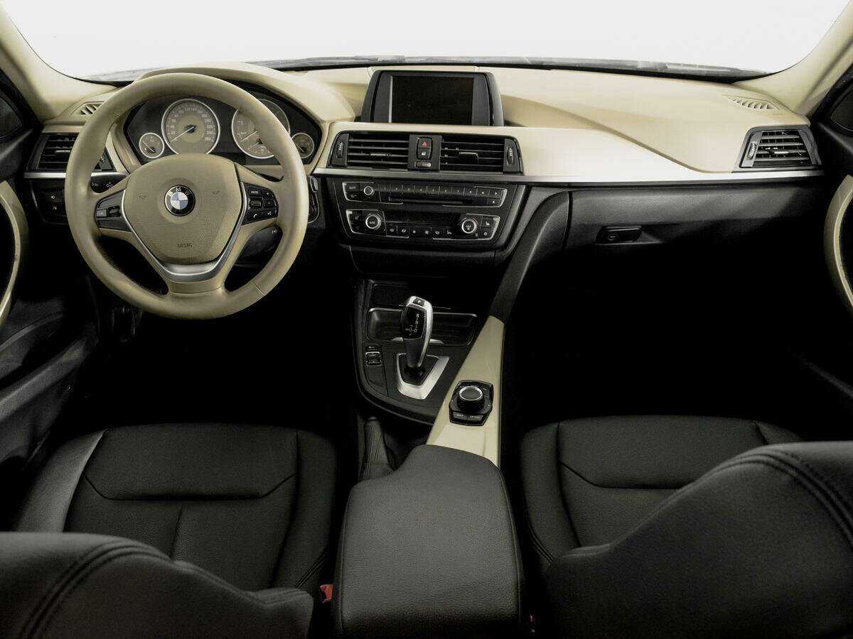 Купить BMW 3 серии с пробегом. Фото: #11