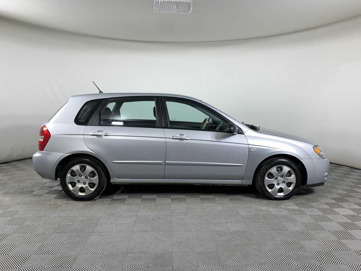 Купить Kia Cerato с пробегом. Фото: #3