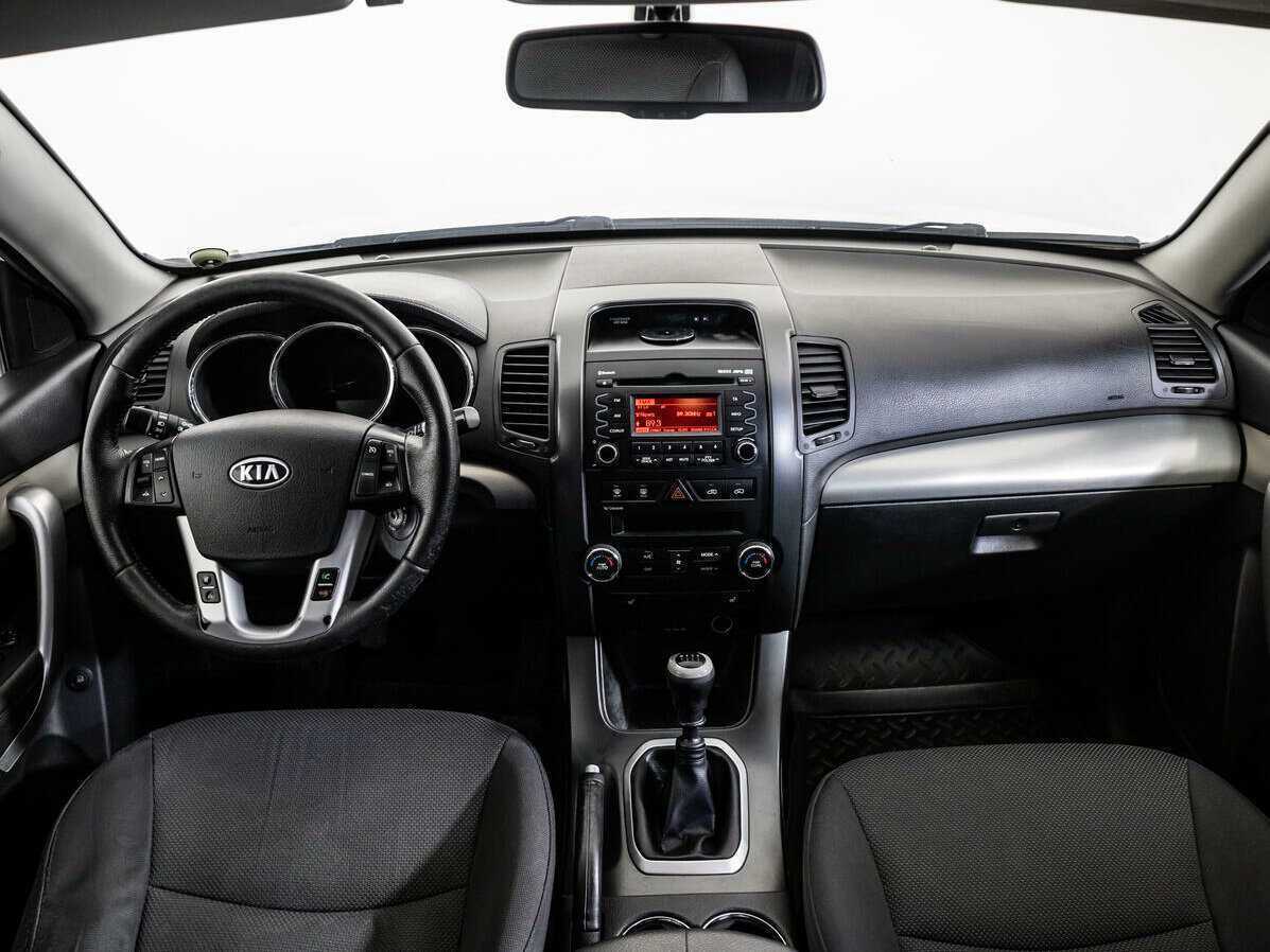 Купить Kia Sorento с пробегом. Фото: #10