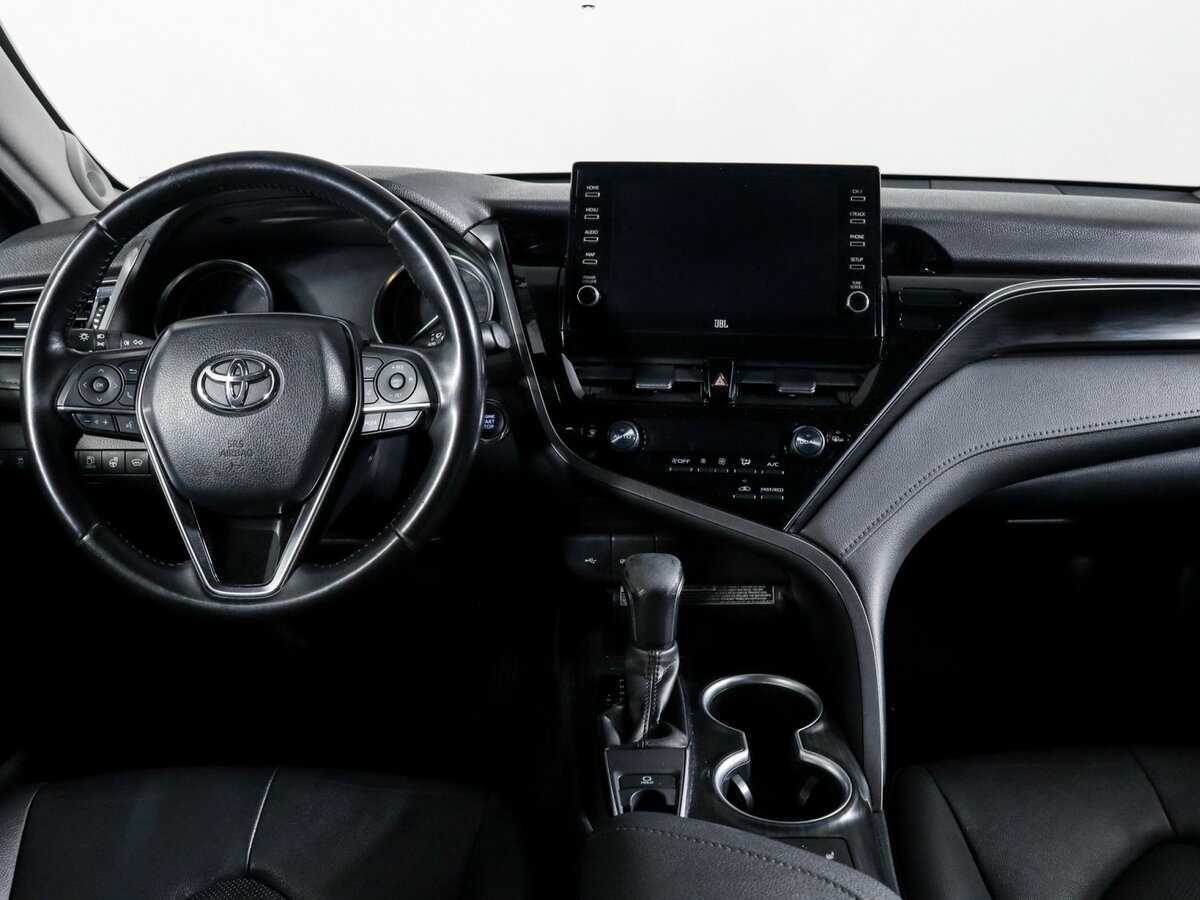 Купить Toyota Camry с пробегом. Фото: #11