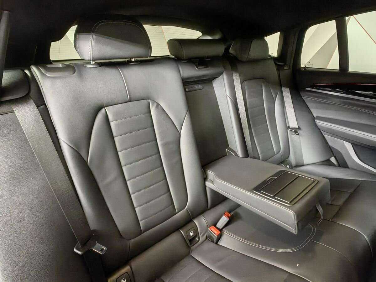 Купить BMW X4 с пробегом. Фото: #10