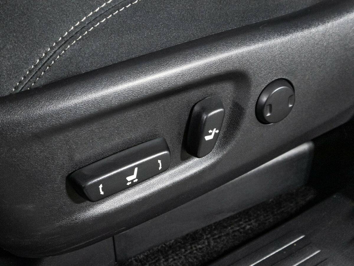 Купить Toyota Land Cruiser Prado с пробегом. Фото: #16