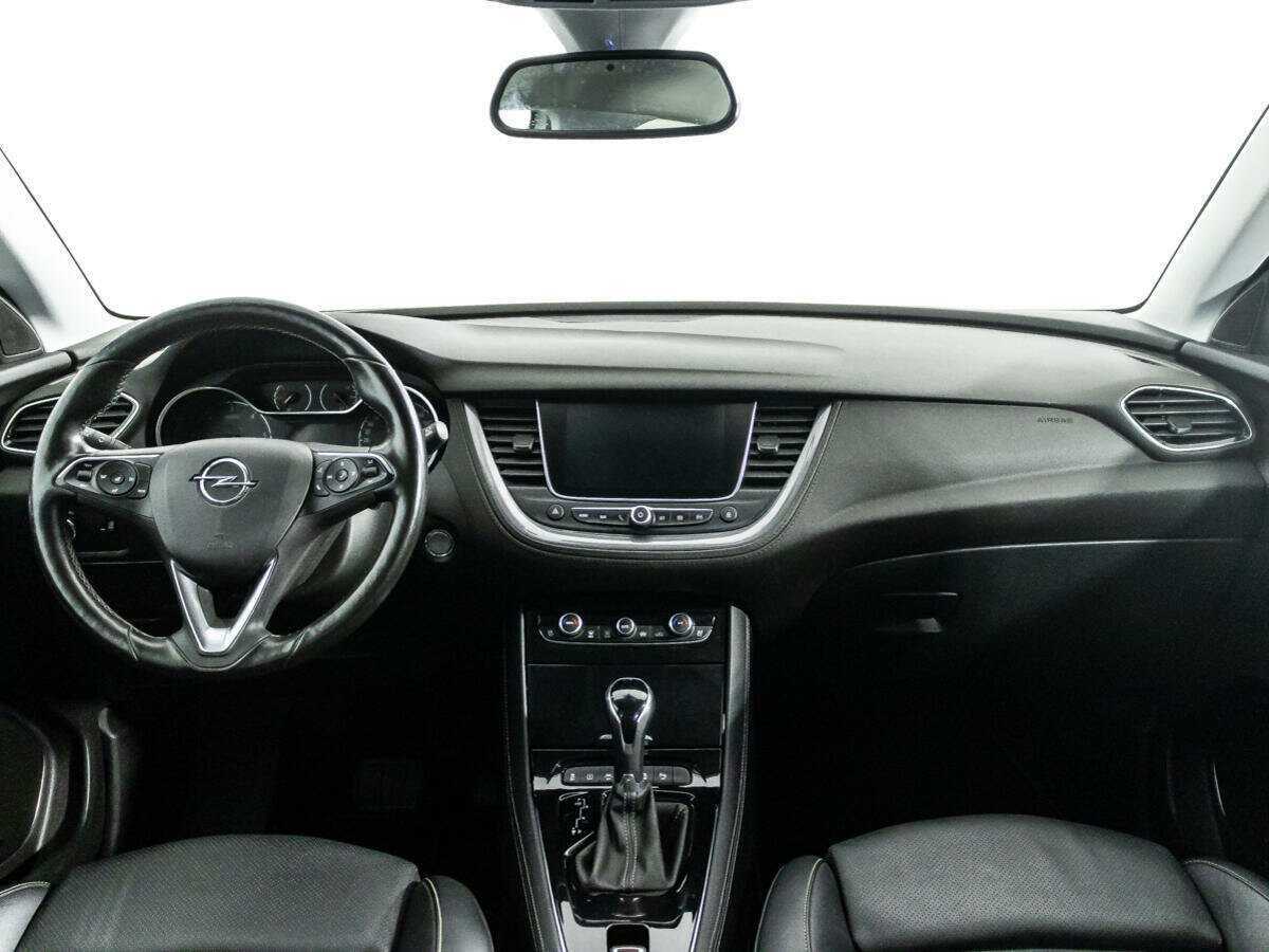 Купить Opel Grandland с пробегом. Фото: #12