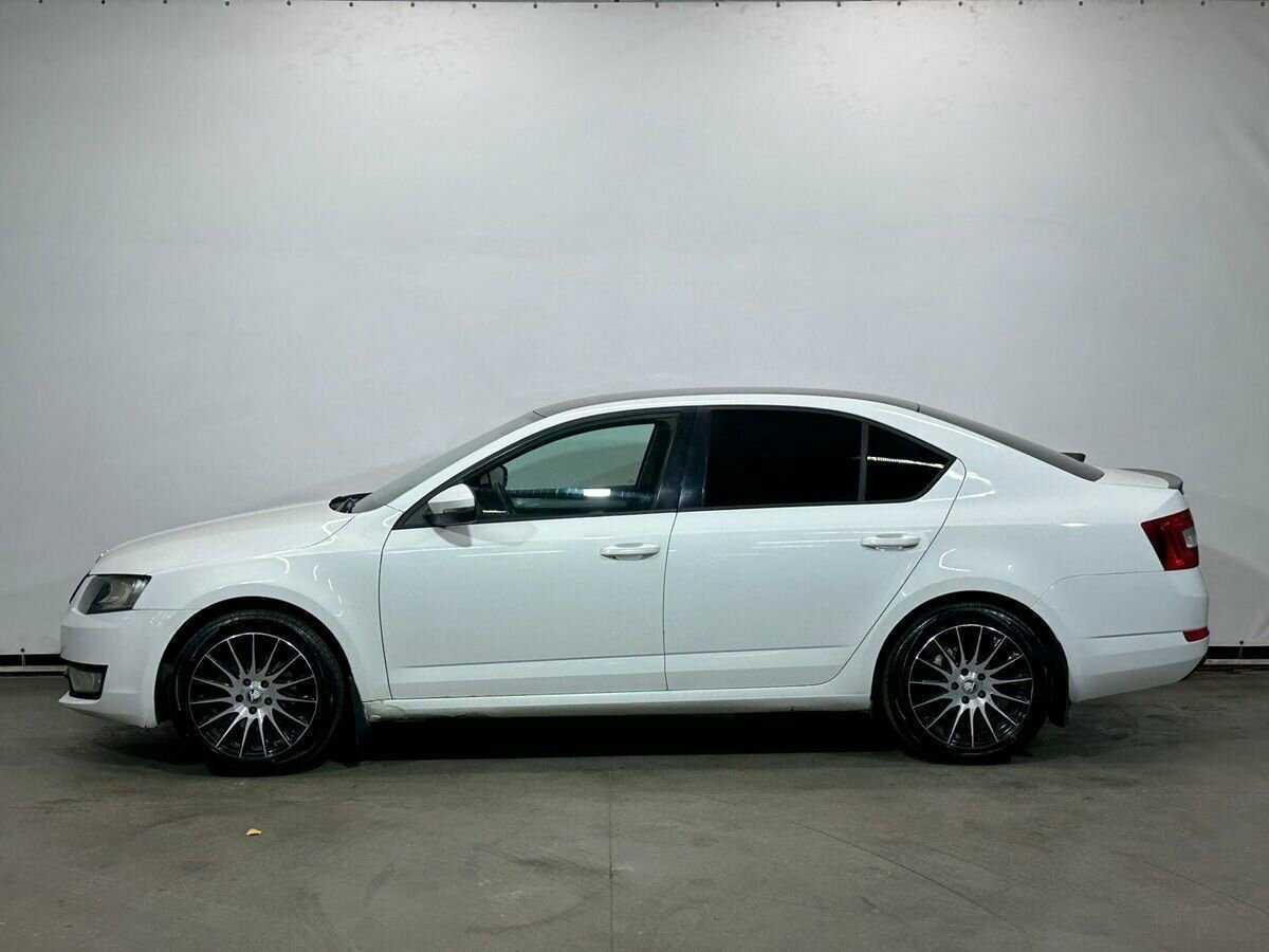 Купить Skoda Octavia с пробегом. Фото: #6