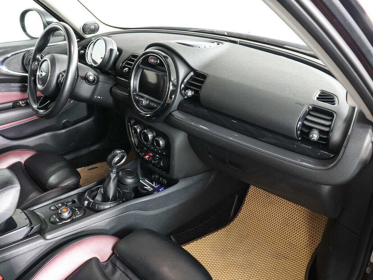 Купить Mini Clubman с пробегом. Фото: #9