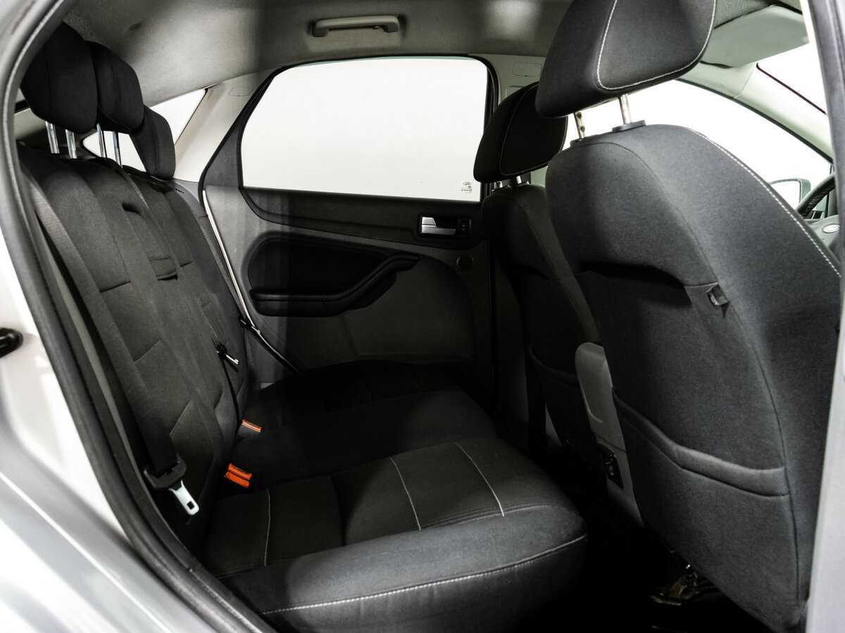 Купить Ford Focus с пробегом. Фото: #10