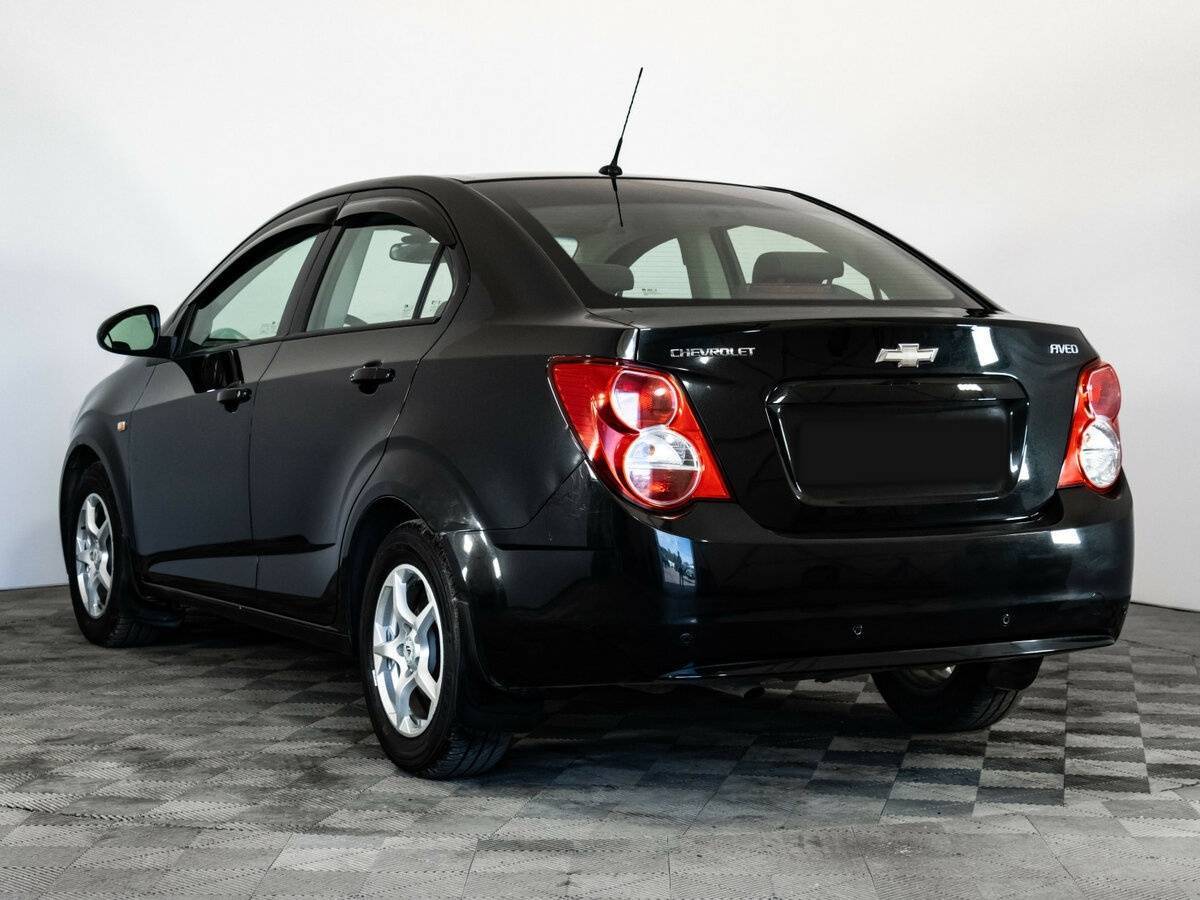 Купить Chevrolet Aveo с пробегом. Фото: #6