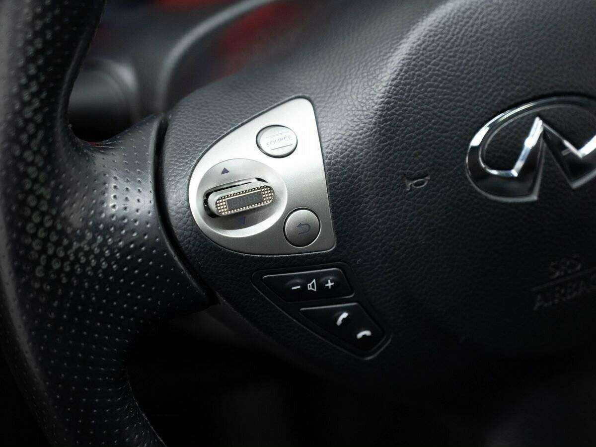 Купить Infiniti FX с пробегом. Фото: #18
