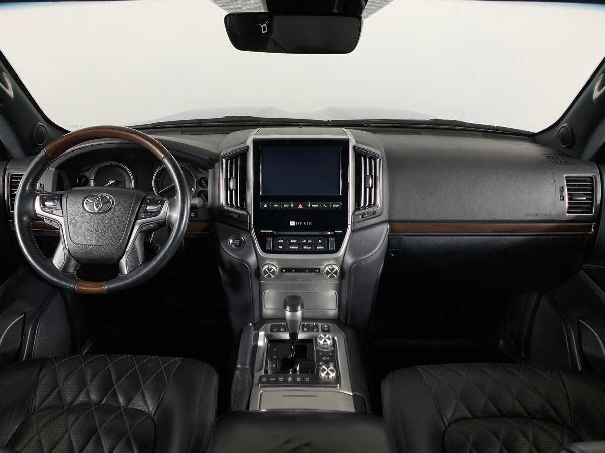Купить Toyota Land Cruiser с пробегом. Фото: #12