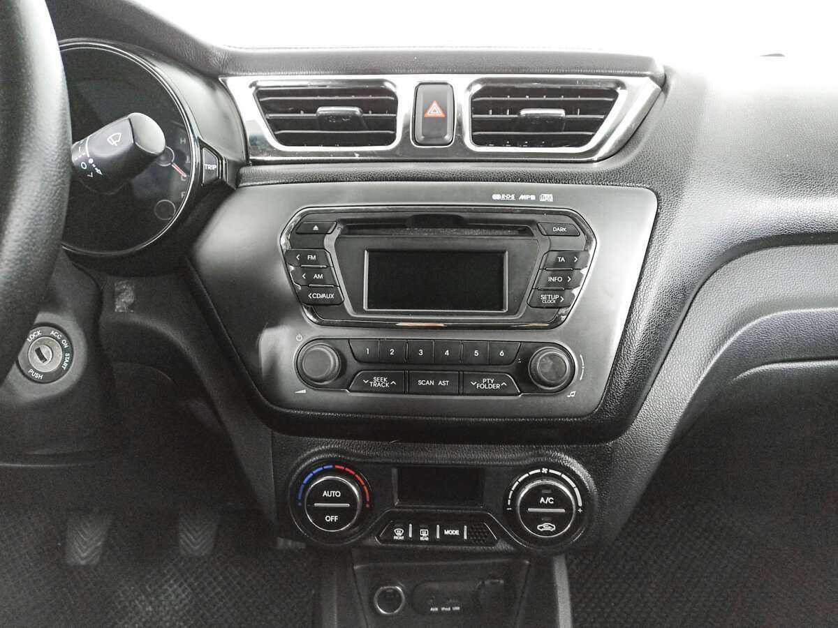 Купить Kia Rio с пробегом. Фото: #12